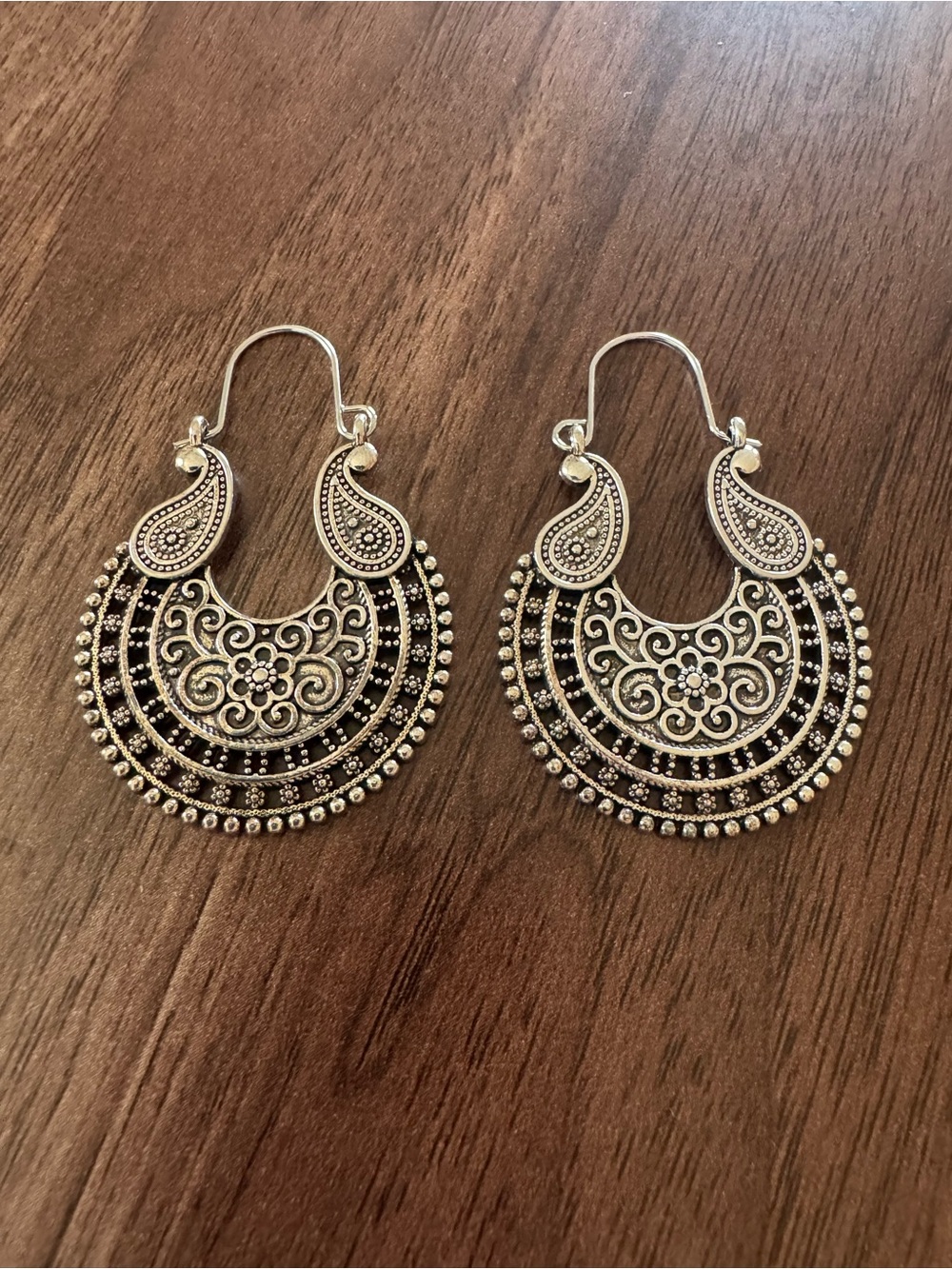 EARTHBOUND Ornate Silver Filigree Hoop Earrings